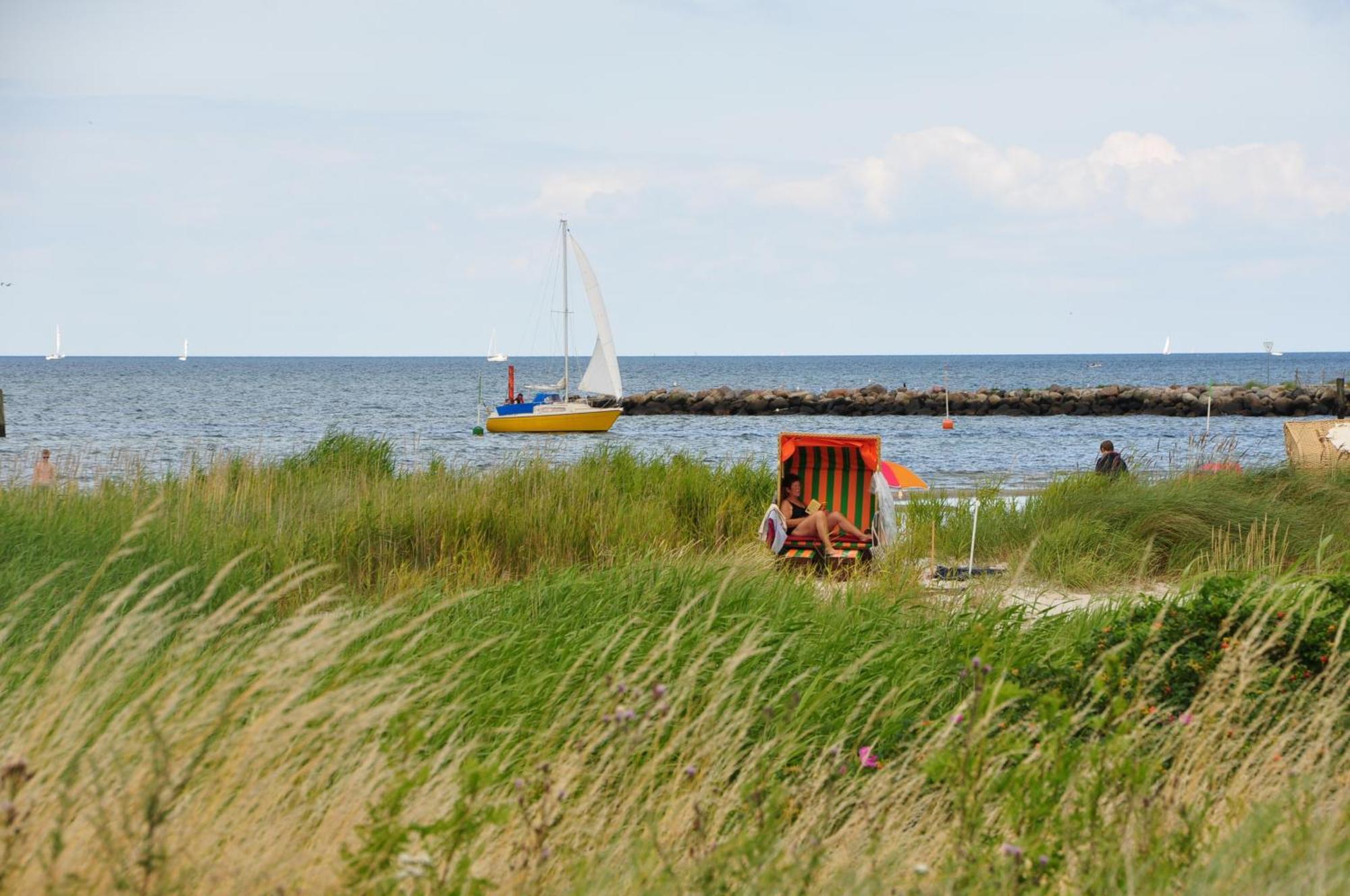 Marina Wendtorf Kajuete Apartment Bagian luar foto